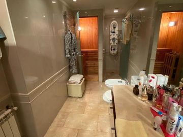 VENTA  DEPTO 3DORM EN NVA CÓRDOBA SEMIPISO DE CATEGORÍA