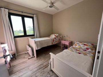 Casa en  Venta - Barrio Golf II Lote 416 de Costa Esmeralda - Fondo a la cancha de golf