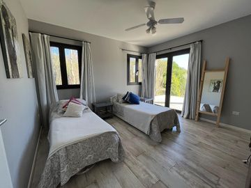 Casa en  Venta - Barrio Golf II Lote 416 de Costa Esmeralda - Fondo a la cancha de golf