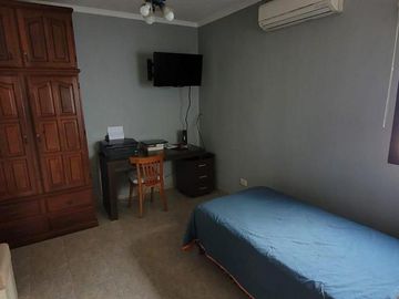 Casa con ubicación estratégica