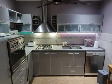 Casa con ubicación estratégica