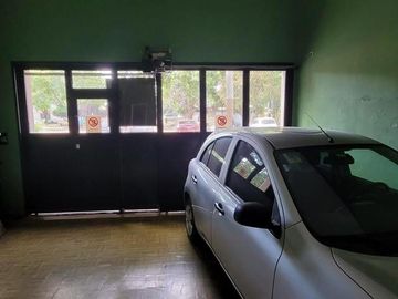 Casa con ubicación estratégica