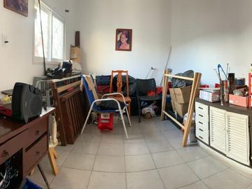 Venta - Casa 3 Dormitorios     Depto - B° Alto Alberdi