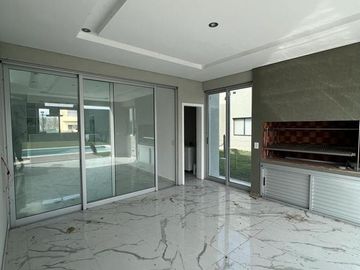 Casa 4 ambientes en venta - Hudson Park