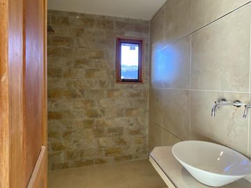Casa a estrenar en  San Martin de los Andes