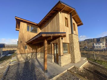 Casa a estrenar en  San Martin de los Andes