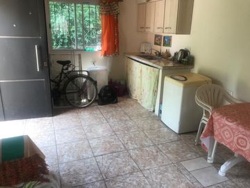 Quinta a 8 cuadras de la estacion! lote de 1000mts