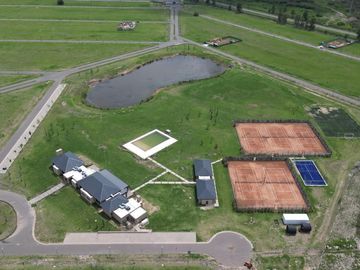 Terreno en Funes La Finca