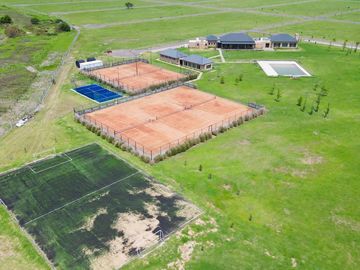 Terreno en Funes La Finca