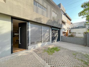 Casa Tres Dormitorios con Cochera, Jardin y Pileta en Alberdi
