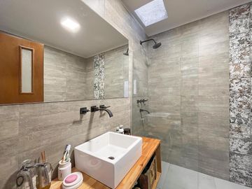 Casa Tres Dormitorios con Cochera, Jardin y Pileta en Alberdi