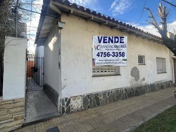 PH en  planta baja al frente.