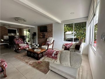 Venta de Exclusiva Casa Campestre en CantaClaro