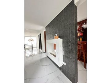 Venta de Exclusiva Casa Campestre en CantaClaro