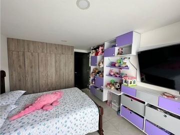Venta de Exclusiva Casa Campestre en CantaClaro