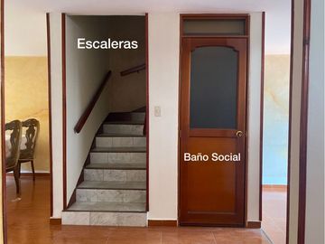 Linda casa para la venta en el barrio La Florida.