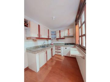 Linda casa para la venta en el barrio La Florida.
