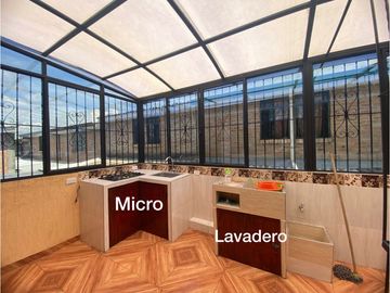 Linda casa para la venta en el barrio La Florida.