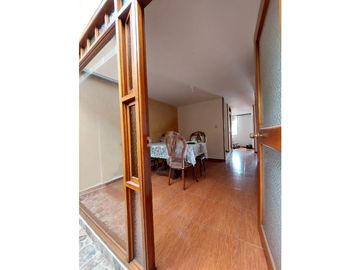 Linda casa para la venta en el barrio La Florida.