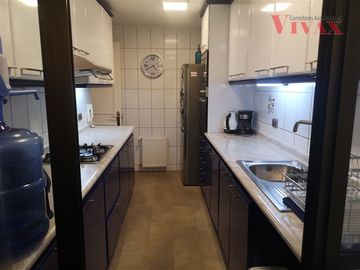Departamento en Venta en Condominio Bosques De La Pirámide - Paperchase - Ciudad Empresarial - Colegio Saint George
