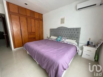 CASA EN VENTA PARA RESIDENCIA U OFICINAS
