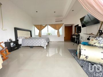 CASA EN VENTA PARA RESIDENCIA U OFICINAS