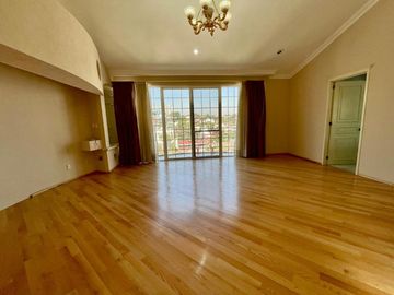 VENDO RESIDENCIA EN BOSQUE DE LAS LOMAS, CUAJIMALPA