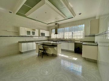 VENDO RESIDENCIA EN BOSQUE DE LAS LOMAS, CUAJIMALPA