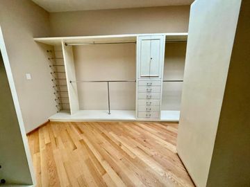 VENDO RESIDENCIA EN BOSQUE DE LAS LOMAS, CUAJIMALPA