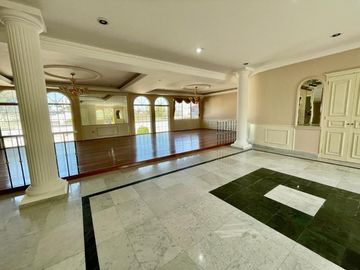 VENDO RESIDENCIA EN BOSQUE DE LAS LOMAS, CUAJIMALPA