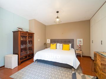 PRECIOSA CASA EN VENTA EN LA MOLINA EN CONDOMINIO PISCINA JARDIN 5 DORMITORIOS