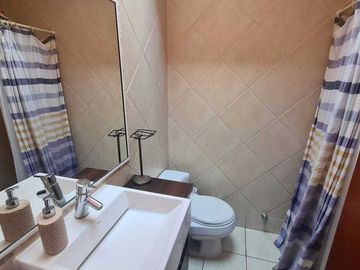 Vende Casa Soleada En Jardín Del Mar