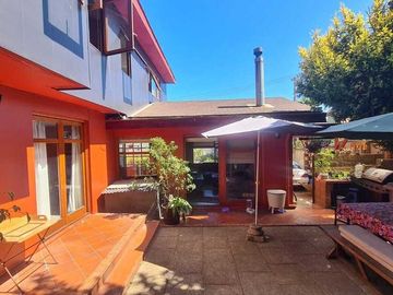 Vende Casa Soleada En Jardín Del Mar