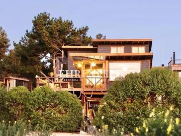 Pichilemu. Región de O'Higgins. Condominio Punta de Lobos.