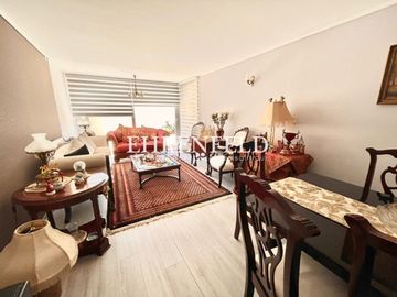 Bosques de Montemar, Concón. Departamento con amplio patio privado.