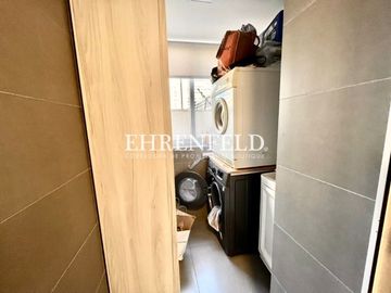 Bosques de Montemar, Concón. Departamento con amplio patio privado.