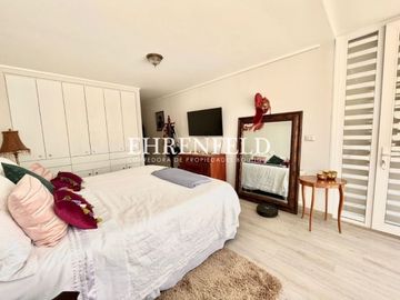 Bosques de Montemar, Concón. Departamento con amplio patio privado.