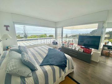 Santo Domingo, Región Valparaíso, Moderna Casa.