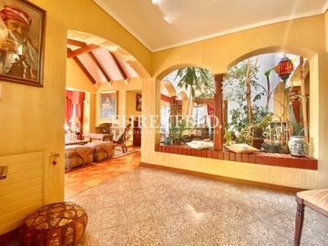 Jardín del Mar. Amplia casa de 600m2 de terreno.