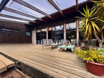 Pichilemu. Región de O'Higgins. Condominio Anulen.