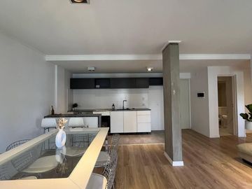 Venta - Departamento de dos dormitorios con cochera y amenities a estrenar en Barrio Martin, Rosario