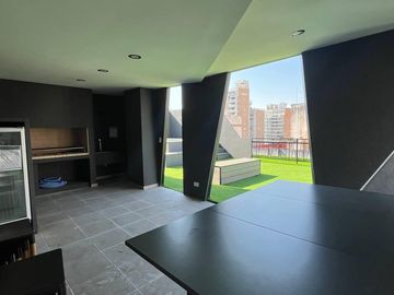 Venta - Departamento de dos dormitorios con cochera y amenities a estrenar en Barrio Martin, Rosario