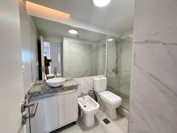 Venta - Departamento de dos dormitorios con cochera y amenities a estrenar en Barrio Martin, Rosario