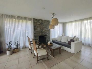 Casa en  Santa Maria de los Olivos