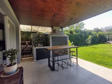 Casa en  Santa Maria de los Olivos
