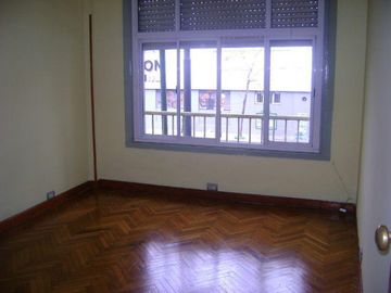 Juan B Justo 2600, Amplio Departamento TIPO PH 3 Ambientes con Balcón al Frente, Villa Crespo