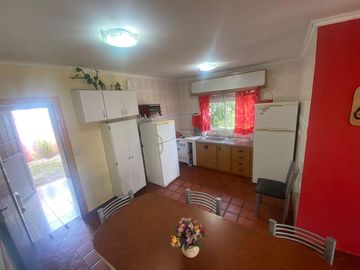 PH en venta en Mar de ajo con patio amplio y parrilla  cerca de zona comercial todo el año