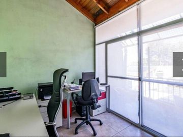 Duplex en Venta - 4 Dormitorios 2 Baños Cochera - 297 mts2 - Hurlingham, Buenos Aires