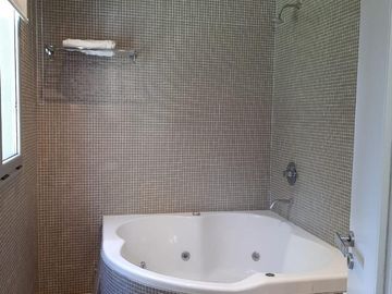 Casa en venta - 2 Dormitorios 2 Baños - Cochera - Chacras de Uribelarrea, Uribelarrea, Cañuelas.