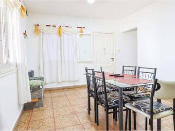 Munro - Excelente PH  3 amb con Jardín y Terraza propios a mts de Av.!